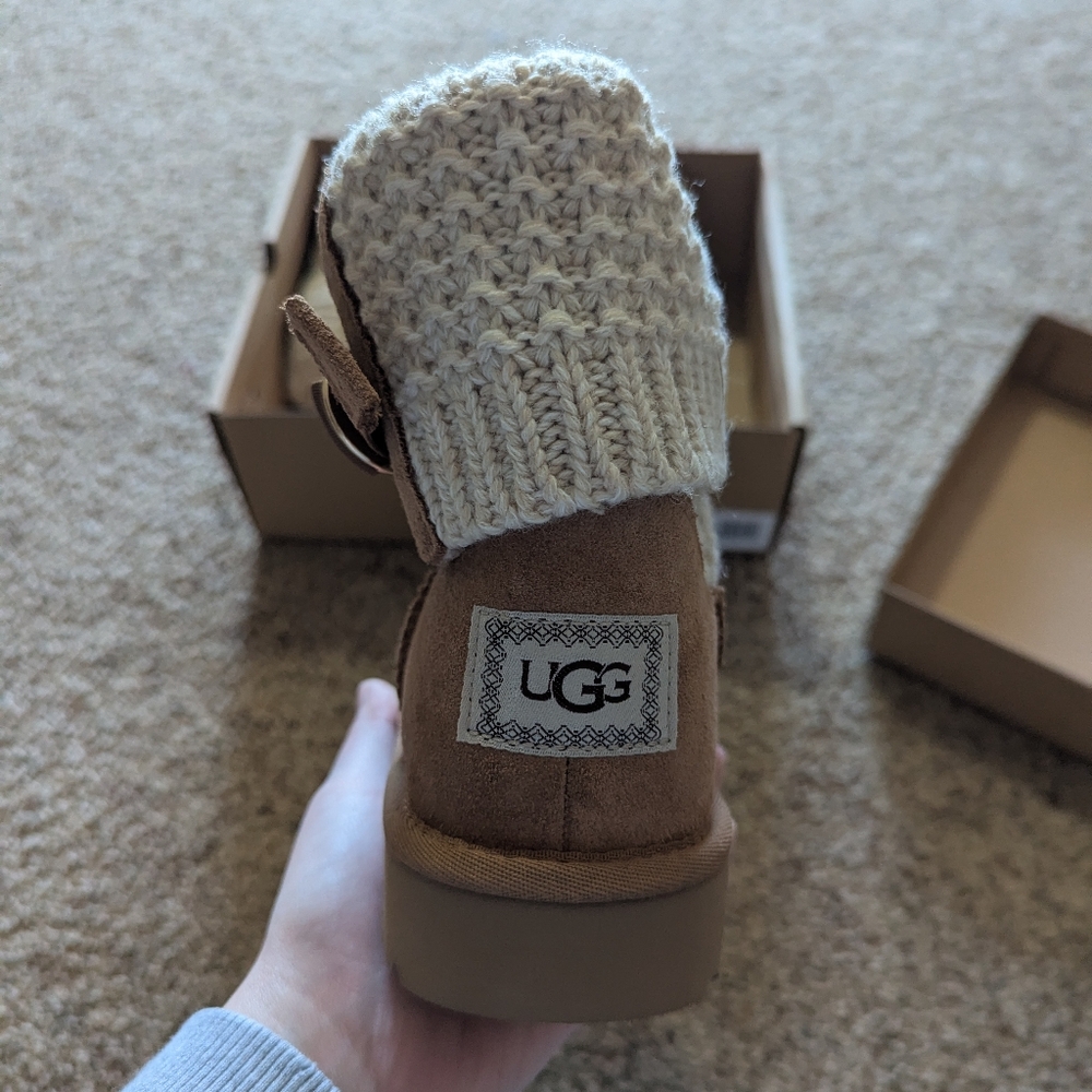 Ugg Classic Solene Mini Boot - Picture 4 of 10